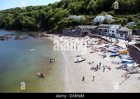 Cawsand beach à partir de la rue au-dessus, Plymouth, Cornwall, Angleterre, Royaume-Uni, Europe Banque D'Images