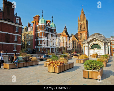 Brown Hart Gardens, un jardin public peu connu sur le dessus d'une sous-station électrique, situé à proximité de Duke Street près de Oxford Street Banque D'Images