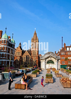 Brown Hart Gardens, un jardin public peu connu sur le dessus d'une sous-station électrique, situé à proximité de Duke Street près de Oxford Street Banque D'Images