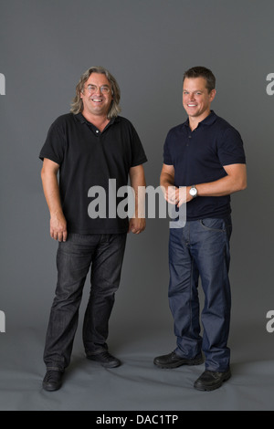 LOS ANGELES - Juillet 7 L'Acteur Matt Damon et Paul Greengrass Directeur à Los Angeles, Californie, États-Unis le 7 juillet 2007. Banque D'Images
