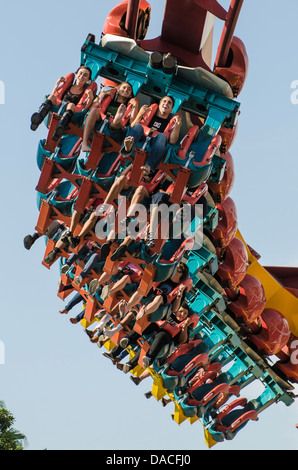 Silver Bullet roller coaster ride Knott's Berry Farm, Buena Park, Californie. Banque D'Images