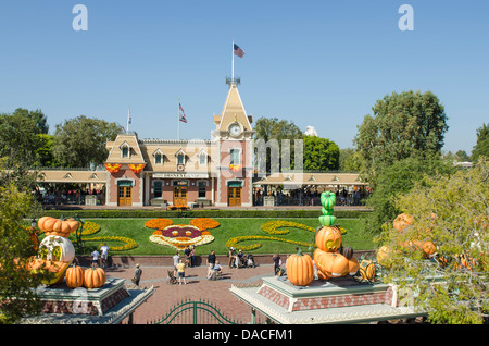 Disney World Railroad Station Magic Kingdom Disneyland, Anaheim, Californie. Banque D'Images