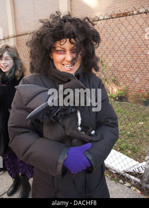 Bloc Party Halloween au Kensington article de Brooklyn, NY, 2010. Banque D'Images