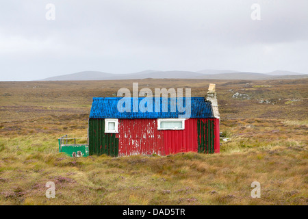 Shieling, un bâtiment autrefois utilisé par les agriculteurs alors que le pâturage de leur bétail, près de Carloway, Isle Of Lewis, Hébrides extérieures, en Écosse Banque D'Images
