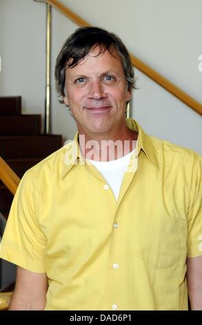 US-actrice, scénariste, producteur et Todd Haynes pose avant l'atelier parler qui fait partie du Film and Television Festival 'Conference' de Cologne à Cologne, Allemagne, 30 septembre 2011. Todd Haynes est ce ans vainqueur du plat-Spielfilm-Award qui sera présenté pendant le festival. Photo : Horst Galuschka Banque D'Images