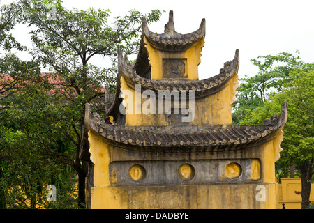 Vue partielle de la Citadelle Impériale Thang à Hanoi, Vietnam Banque D'Images