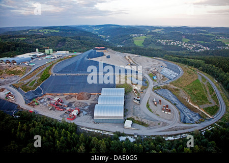 Vue aérienne de déchetterie, l'Allemagne, en Rhénanie du Nord-Westphalie, Haut-berg, Lindlar Banque D'Images