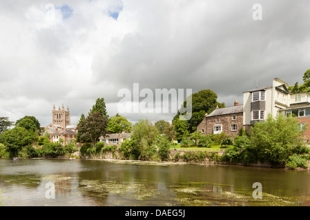 Front de cathédrale et la rivière Wye, Herefordshire, Angleterre, RU Banque D'Images
