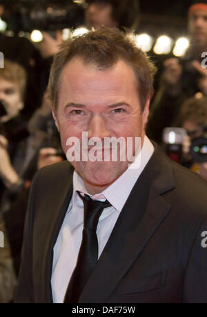 L'acteur allemand Sebastian Koch arrive à la première de 'True Grit' le 61e Festival International du Film de Berlin, Berlinale Berlinale Palast, à Berlin, Allemagne, le 10 février 2011. Photo : Hubert Boesl dpa Banque D'Images