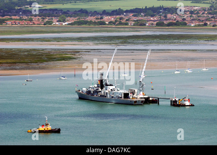 Vue aérienne d'une partie du port de Portsmouth, sur la côte sud de l'Angleterre. Banque D'Images