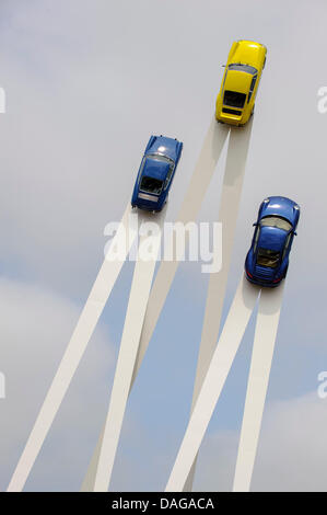 Chichester, UK. 12 juillet, 2013. 50 ans d'une Porsche 911 statue en face de la maison pendant le jour 1 de la 2013 Goodwood Festival of Speed dans le parc de Goodwood House. Credit : Action Plus Sport Images/Alamy Live News Banque D'Images