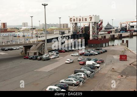 Calais Port de ferry à quai Canal France Banque D'Images