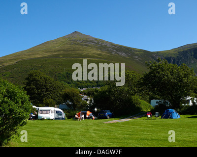 Aberafon camping Gyrn Goch, 1500ft, dans la distance près de Caernarfon Wales UK Banque D'Images