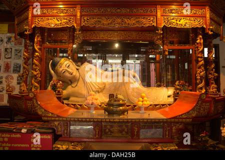 Bouddha couché dans le Temple du Bouddha de Jade Shanghai Chine Banque D'Images