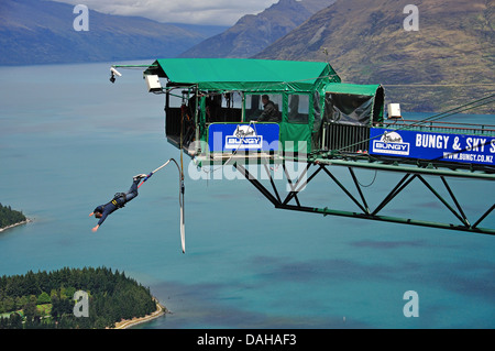 Le Ledge Bungy, la Télécabine Skyline et de luge, Queenstown, Région de l'Otago, île du Sud, Nouvelle-Zélande Banque D'Images