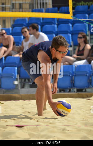 Londres, Royaume-Uni. Le 13 juillet, 2013. Beach-Volley Championnats 2013 dans le Canary Wharf - Action pour les enfants Photo : Marcin Libera/Alamy Live News Banque D'Images