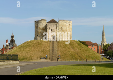 Cliffords Tower le centre-ville de York UK Banque D'Images