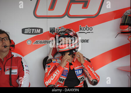 Oberlungwitz, Allemagne. 14 juillet, 2013. Nicky Hayden (Ducati team) lors de la Coupe du Monde de Moto GP du Sachsenring circuit de course. Credit : Action Plus Sport/Alamy Live News Banque D'Images