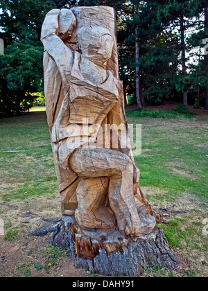 Sculptures sur arbre d'Alexandra Park, au nord de Londres, Angleterre, Royaume-Uni Banque D'Images