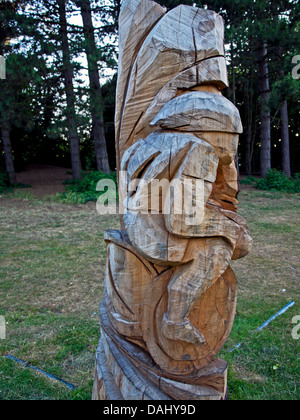 Sculptures sur arbre d'Alexandra Park, au nord de Londres, Angleterre, Royaume-Uni Banque D'Images