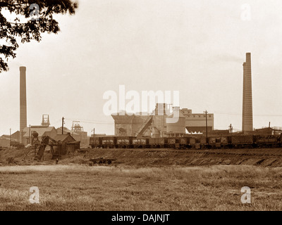 Au début des années 1900, la mine de Dinnington Banque D'Images