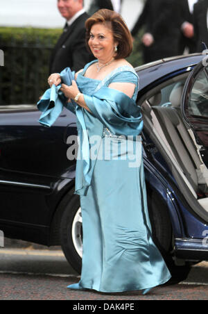 La princesse Katherine de Yougoslavie arrivent pour un dîner de mariage tenue au Mandarin Oriental Hyde Park à Londres, Grande-Bretagne, 28 avril 2011, à la veille de la Mariage du Prince William et Kate Middleton. Photo : Albert Nieboer Banque D'Images