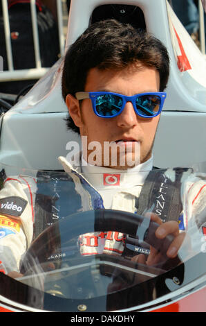 Sergio Perez au Goodwood Festival of Speed. Pilote de course en Formule 1 Classic Banque D'Images