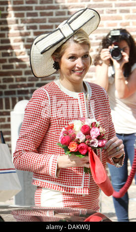 La princesse maxima des Pays-Bas arrive pour l'ouverture de l'exposition 'MAxima, 10 ans aux Pays-Bas' à Apeldoorn, aux Pays-Bas, le 7 mai 2011. L'exposition présente les faits saillants de la princesse Maxima au cours des 10 dernières années en tant que Princesse des Pays-Bas en affichant des images et ses vêtements. La princesse Maxima a 40 ans le 17 mai. Photo : Patrick van Katwijk Banque D'Images