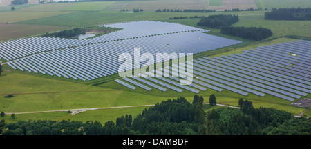 Système photovoltaïque à grande échelle, l'Allemagne, Bavière, Pocking Banque D'Images