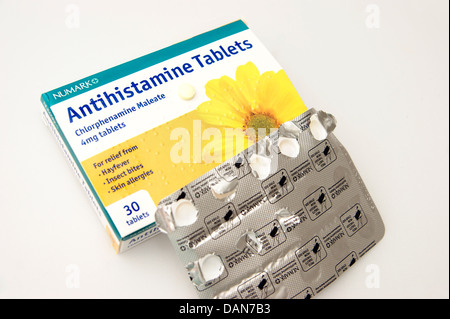 Chlorphenamine maleate antihistaminique (comprimés) pour le rhume des foins les piqûres et les allergies cutanées Banque D'Images