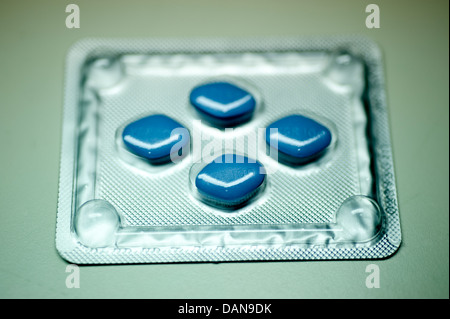 Pfizer viagra Tablets 100mg Sildenafil IMPUISSANCE DYSFONCTION ÉRECTILE Banque D'Images