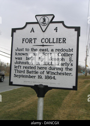 FORT COLLIER juste à l'Est, une redoute appelé Fort Collier a été construit par Joseph E. Johnston en 1861. Du début repartis reposés ici au cours de la troisième bataille de Winchester, le 19 septembre 1864. Ministère de la conservation des ressources historiques, 1988 Banque D'Images