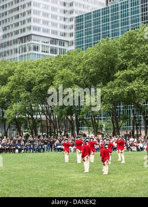 Célébration de la 238e anniversaire de l'armée dans la région de Bryant Park, NYC Banque D'Images