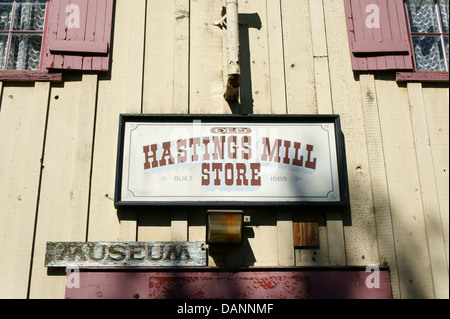 Vieux Moulin Hastings Store museum heritage building au Point gris, Vancouver, BC, Canada Banque D'Images