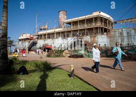 UShaka Marine World de Durban est la grande attraction de touristes visiteurs à destination de la ville fait partie du plan plus large à gentrify de Durban Banque D'Images