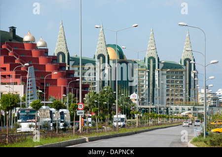 Türkei, Provinz Antalya, Lara, Delphin Palace & Spa Hotel dahinter Delphin Imperial Banque D'Images