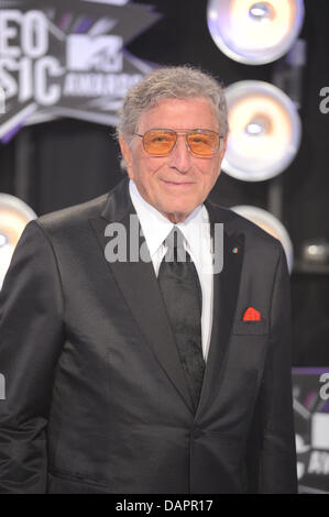 Chanteur Tony Bennett arrive à la 28e MTV Video Music Awards au Nokia Theatre L.A. Vivre à Los Angeles, USA, le 28. Août, 2011. Photo : Hubert Boesl Banque D'Images