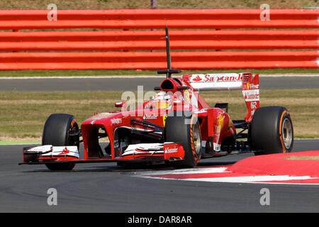 Silverstone, UK. 17 juillet, 2013. La Scuderia Ferrari F138 conduit par Davide Rigon durant la Formule Un test des jeunes pilotes à Silverstone. Credit : Action Plus Sport/Alamy Live News Banque D'Images