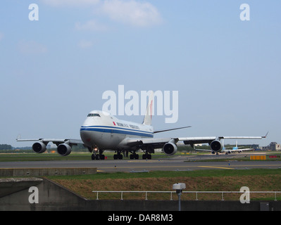 B-2476 Air China Cargo Boeing 747-4FFF 3 Banque D'Images