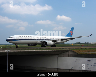 B-6502 China Southern Airlines Airbus A330-343X 3 Banque D'Images