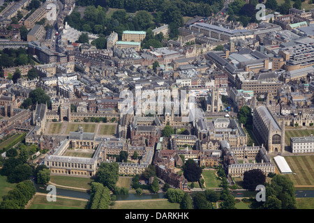 Vue aérienne de la Trinité, Trinity Hall, Clare Collèges, Cambridge Banque D'Images