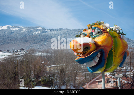 L'Europe, Suisse, Valais, Monthey, Fasnact masque de carnaval de printemps Banque D'Images