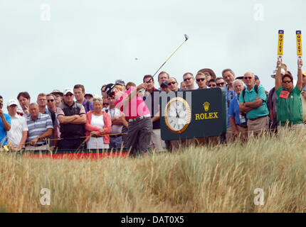 Muirfield, East Lothian, Scotland, UK. 18 juillet 2013. Miguel Angel Jimenez Espagne l'Open Championship 2013, Muirfield, Ecosse Muirfield, East Lothian, Ecosse 18 juillet 2013 Hits son coup de départ sur 14 ème Muirfield 2013 Credit : Allstar Photo Library/Alamy Live News Banque D'Images