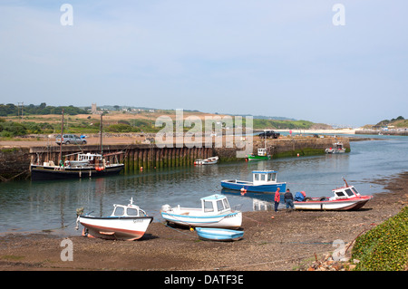 Bateaux de pêche dans le port historique à hayle, Cornwall, uk Banque D'Images