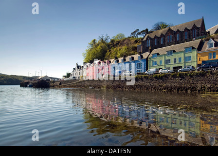 Portree ville balnéaire sur l'île de Skye, Écosse Banque D'Images