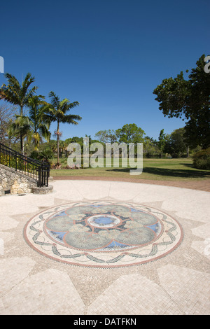 Centre des visiteurs de la mosaïque ronde Fairchild Tropical Botanic Garden CORAL GABLES FLORIDA USA Banque D'Images