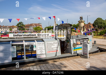 Voies navigables Stratford Centre d'information dans le bassin de Bancroft, Stratford Upon Avon Banque D'Images