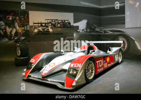 La nouvelle Audi TDI race car photographié à la Musée Allemand de Munich, Allemagne, le lundi, 05 mars 2007. Audi prévoit de gagner cette année, les 24 Heures du Mans avec une voiture de course à moteur diesel de répéter sa victoire historique de 2006. Photo : Ursula Dueren Banque D'Images