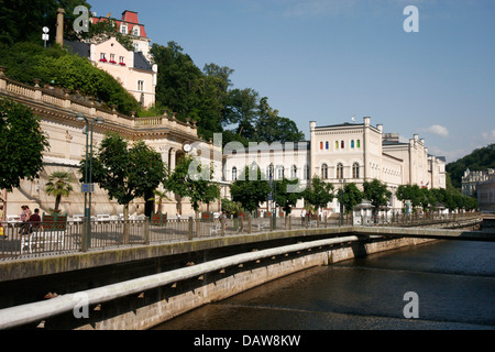 De style néo-Renaissance Moulin colonnade Mlýnská kolonáda), (Karlovy Vary, République Tchèque Banque D'Images