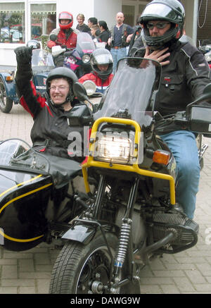 Rencontrez des motards pour une tournée avec cerveau- ou du crâne-endommagée en personnes Emlichheim, Allemagne, 23 septembre 2006. Plus de 300 motards ont participé à la quatrième "Jumbo Run". Photo : Stefan Biestmann Banque D'Images